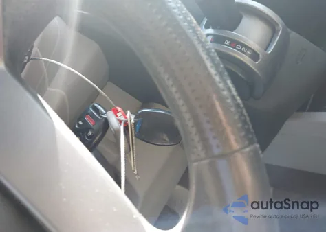 2013 Honda Pilot Lx z USA, uszkodzony, nr VIN 5FNYF4H24DB057033